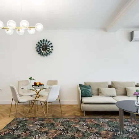Luxury 2br Calea Victoriei Bucarest