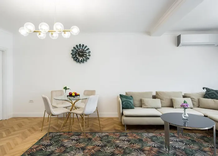 Luxury 2br Calea Victoriei Bucharest