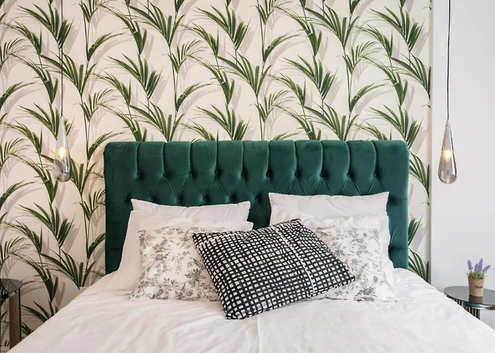 Luxury 2br Calea Victoriei * Bucharest