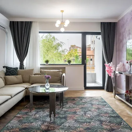 Luxury 2br Calea Victoriei Apartment *