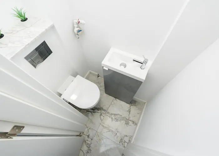 Apartment Luxury 2br Calea Victoriei Bucharest