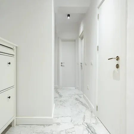 公寓 Luxury 2br Calea Victoriei 布加勒斯特